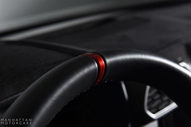 Photo of 2024 Nero Noctis Metallic Lamborghini Urus