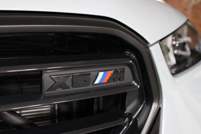 Photo of 2024 Brooklyn Gray Metallic BMW X6 M