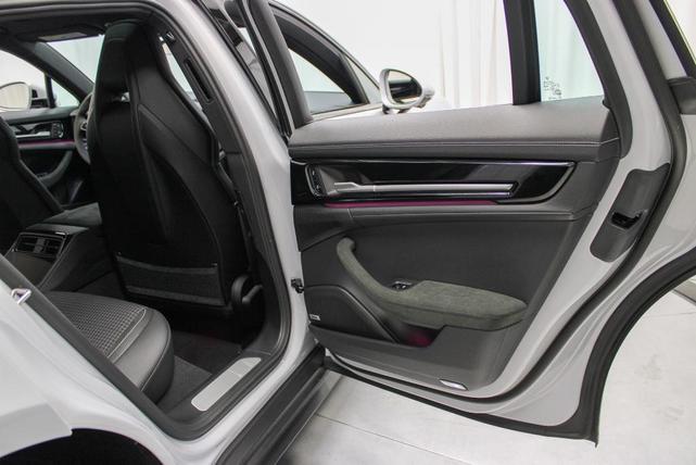 Photo of 2025 Ice Grey Metallic Porsche Panamera