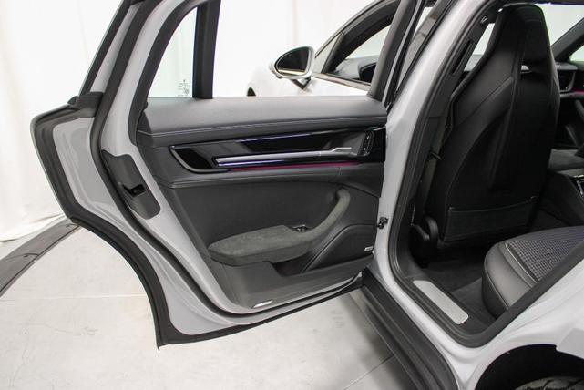 Photo of 2025 Ice Grey Metallic Porsche Panamera