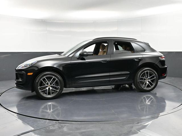 Photo of 2025 Black Porsche Macan