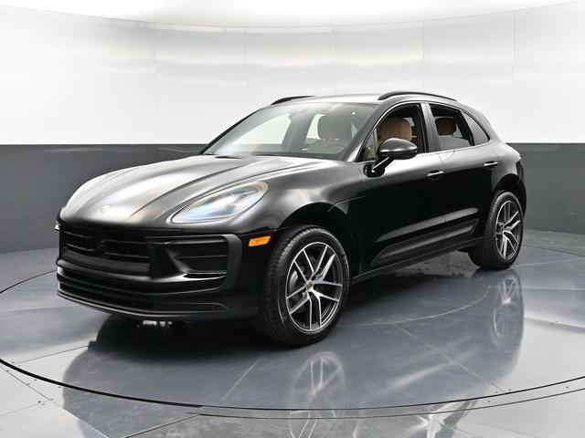 Photo of 2025 Black Porsche Macan
