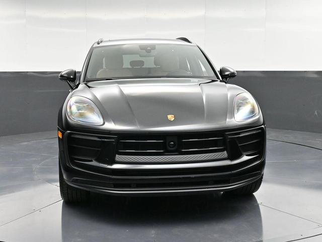 Photo of 2025 Black Porsche Macan