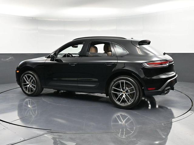 Photo of 2025 Black Porsche Macan