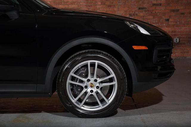 Photo of 2023 Black Porsche Cayenne