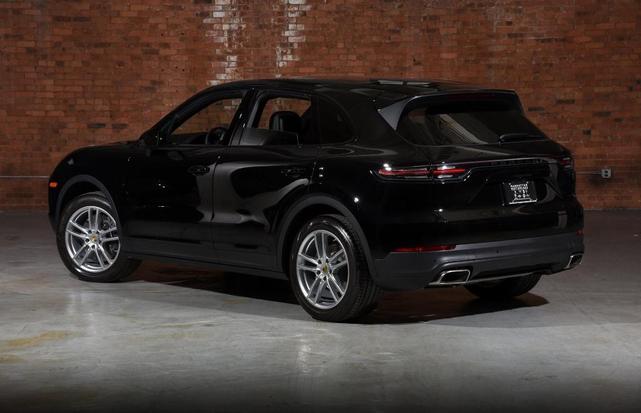 Photo of 2023 Black Porsche Cayenne