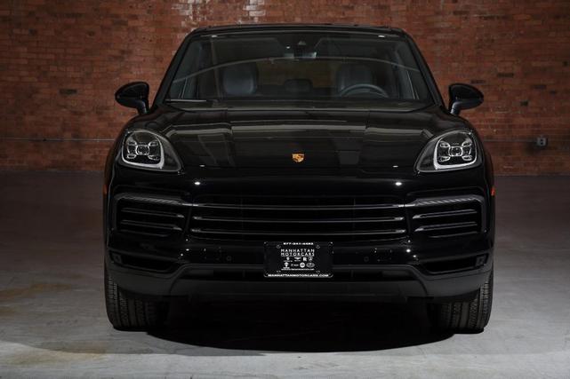 Photo of 2023 Black Porsche Cayenne