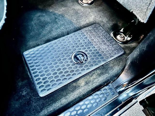 Photo of 2015 Black RAM 1500
