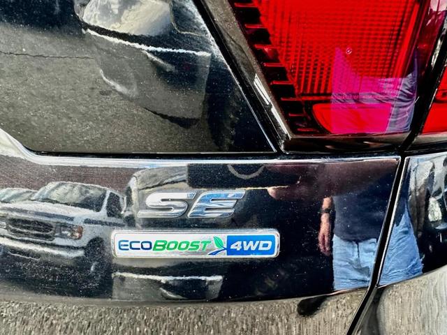 Photo of 2019 Black Ford Escape