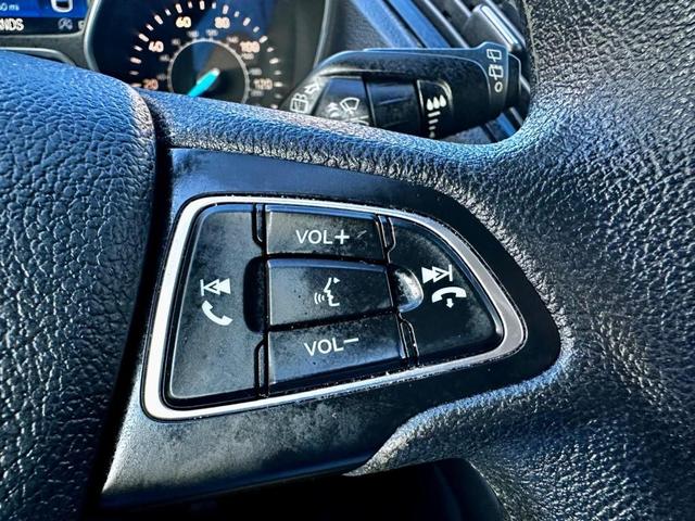 Photo of 2019 Black Ford Escape