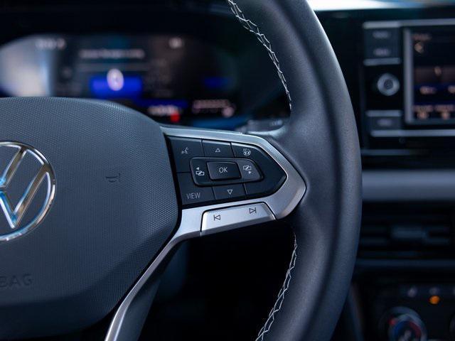 Photo of 2024 Platinum Gray Metallic Volkswagen Taos