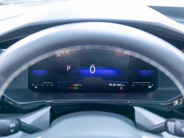 Photo of 2024 Platinum Gray Metallic Volkswagen Taos