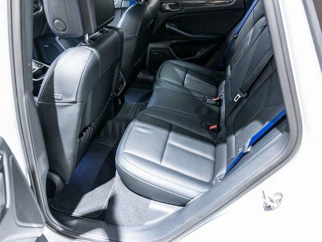 Photo of 2024 White Porsche Macan