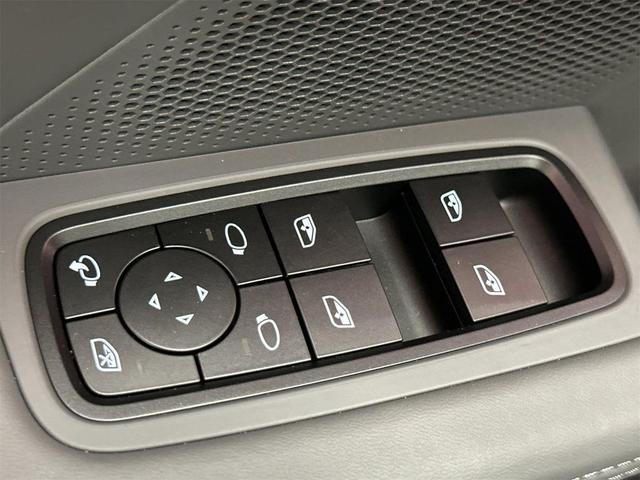 Photo of 2025 Slate Porsche Taycan