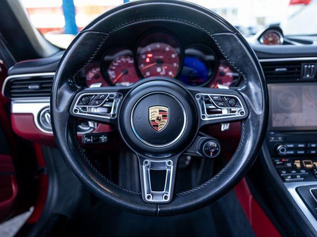 Photo of 2018 Red Porsche 911