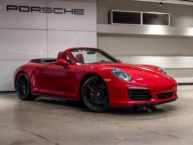 Photo of 2018 Red Porsche 911