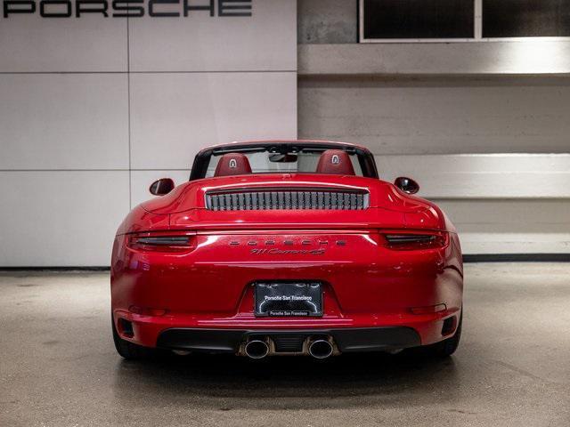 Photo of 2018 Red Porsche 911