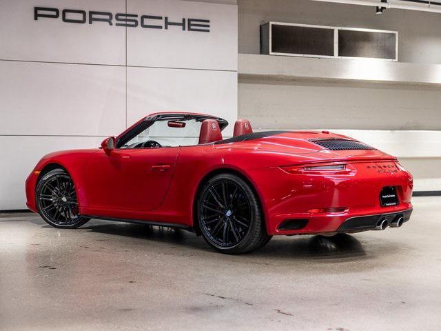Photo of 2018 Red Porsche 911