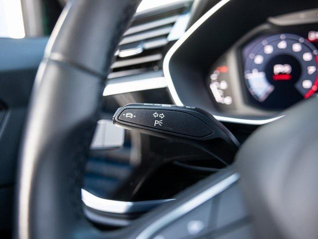 Photo of 2022 Blue Metallic Audi Q3