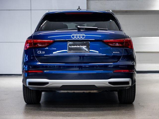 Photo of 2022 Blue Metallic Audi Q3