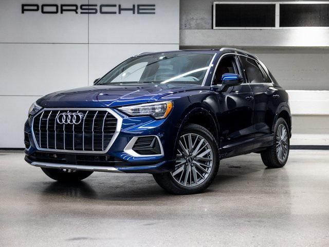 Photo of 2022 Blue Metallic Audi Q3