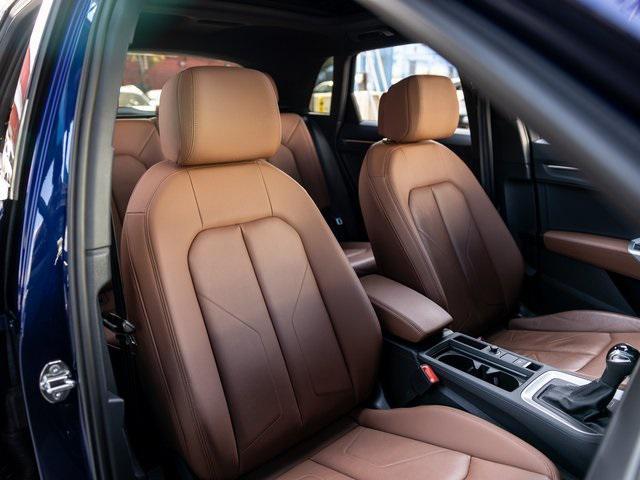 Photo of 2022 Blue Metallic Audi Q3