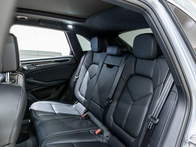 Photo of 2024 Dolomite Silver Metallic Porsche Macan