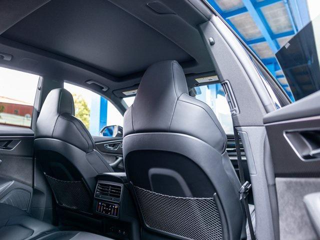 Photo of 2022 Black Metallic Audi RS Q8
