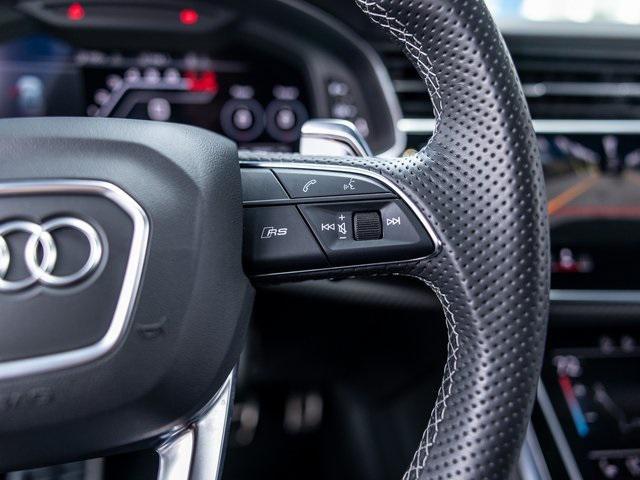 Photo of 2022 Black Metallic Audi RS Q8