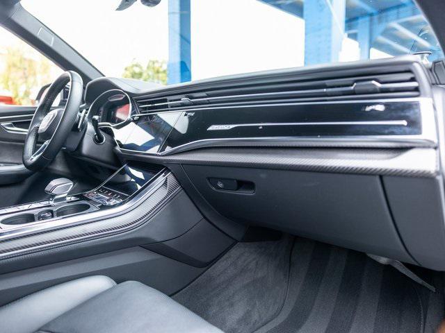 Photo of 2022 Black Metallic Audi RS Q8