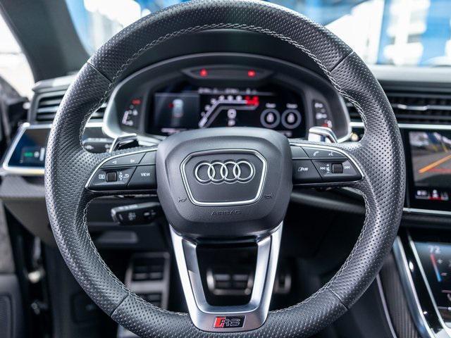 Photo of 2022 Black Metallic Audi RS Q8