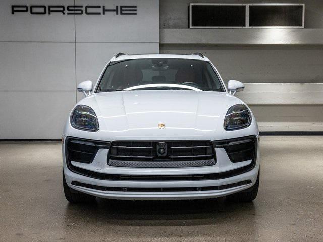 Photo of 2024 Carrara White Metallic Porsche Macan