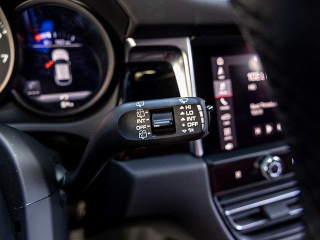 Photo of 2024 Carrara White Metallic Porsche Macan