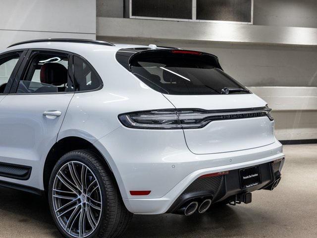 Photo of 2024 Carrara White Metallic Porsche Macan