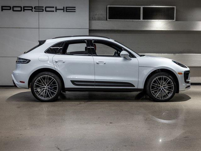 Photo of 2024 Carrara White Metallic Porsche Macan