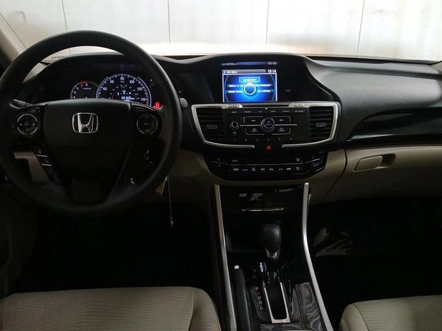 Photo of 2017 White Orchid Pearl Honda Accord