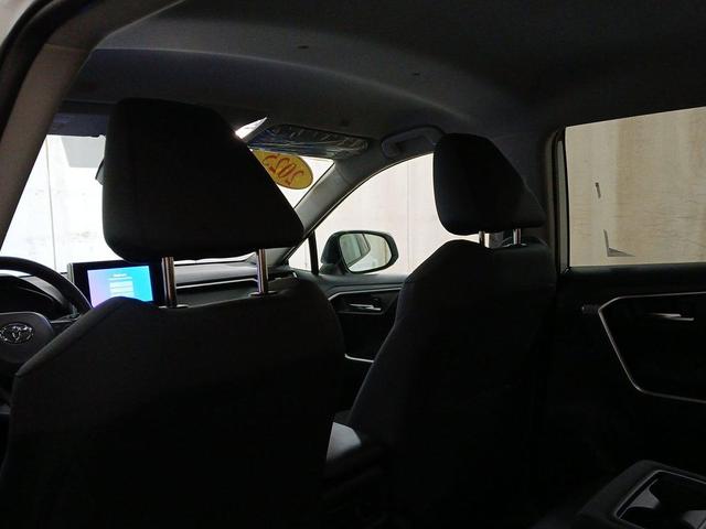Photo of 2025 Ice Cap Toyota RAV4
