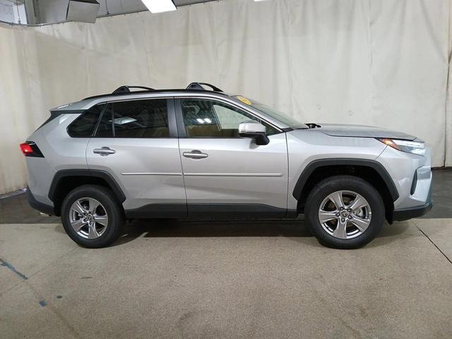 Photo of 2025 Silver Sky Metallic Toyota RAV4