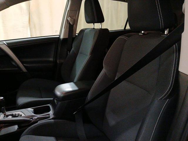 Photo of 2018 Black Toyota RAV4