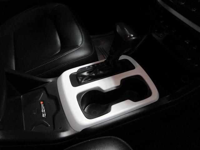 Photo of 2018 White Chevrolet Colorado