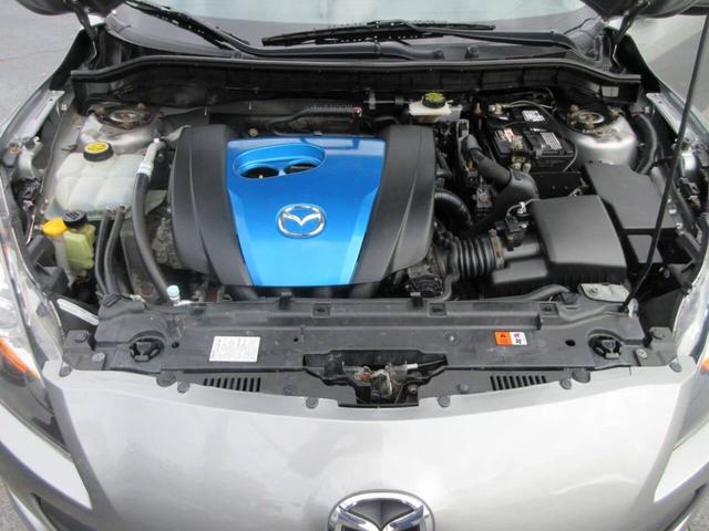 Photo of 2013 Silver Mazda Mazda3