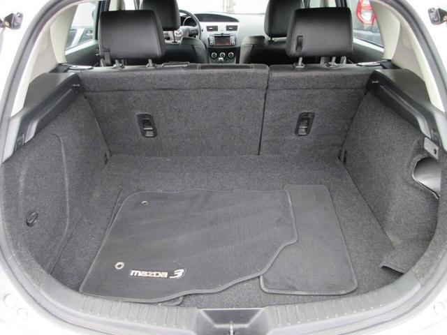Photo of 2013 Silver Mazda Mazda3