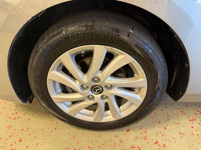 Photo of 2013 Silver Mazda Mazda3
