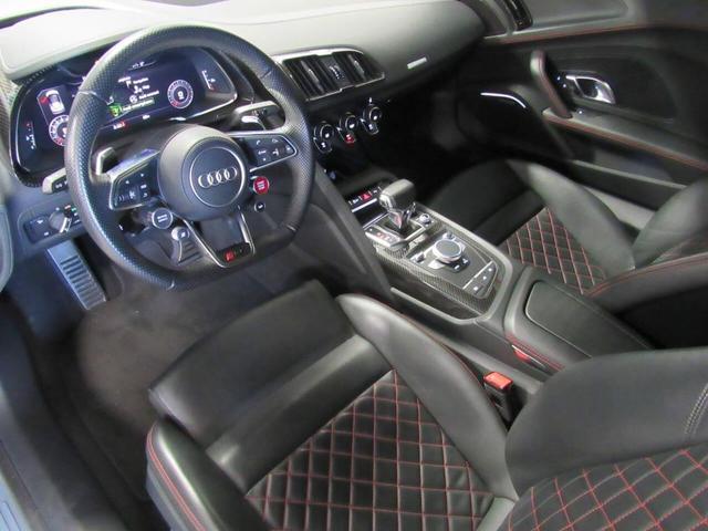 Photo of 2022 Blue Audi R8