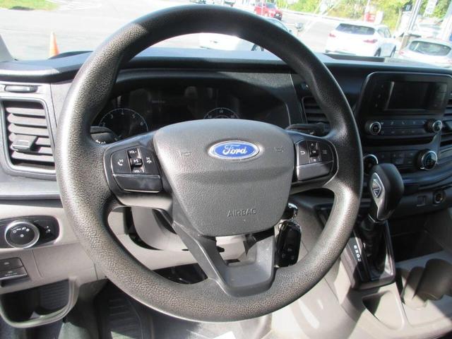 Photo of 2022 White Ford Transit-350