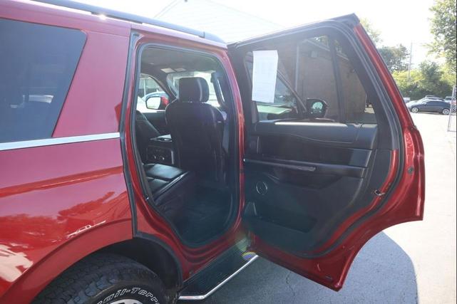 Photo of 2019 Ruby Red Metallic Tinted Clearcoat Ford Expedition
