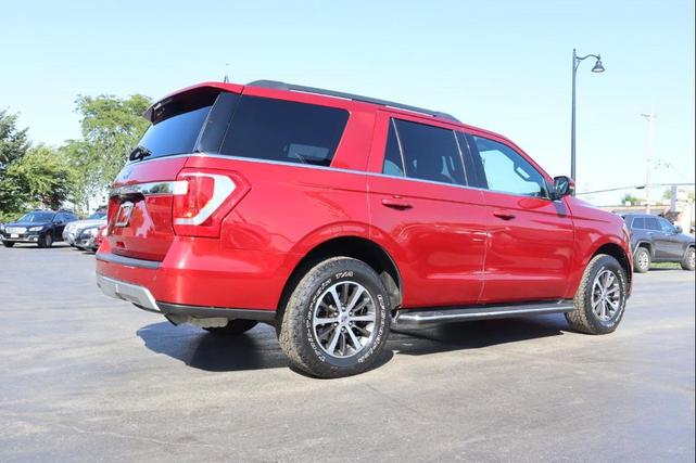 Photo of 2019 Ruby Red Metallic Tinted Clearcoat Ford Expedition