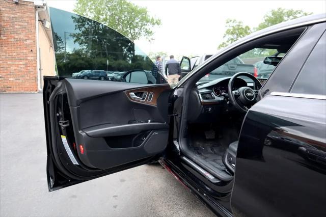 Photo of 2016 Black Audi A7