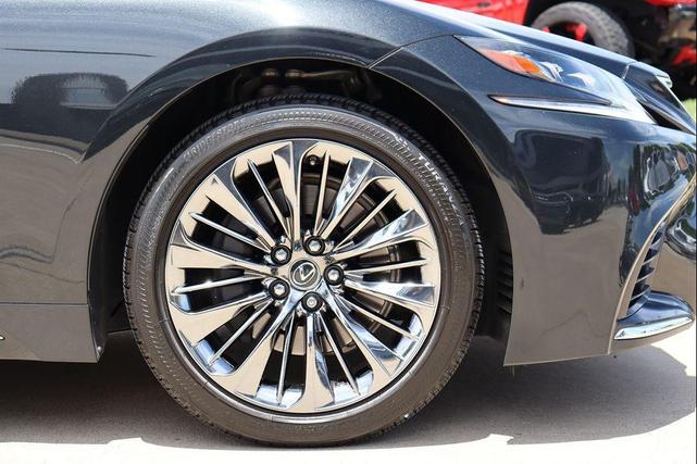 Photo of 2020 Obsidian Lexus LS 500