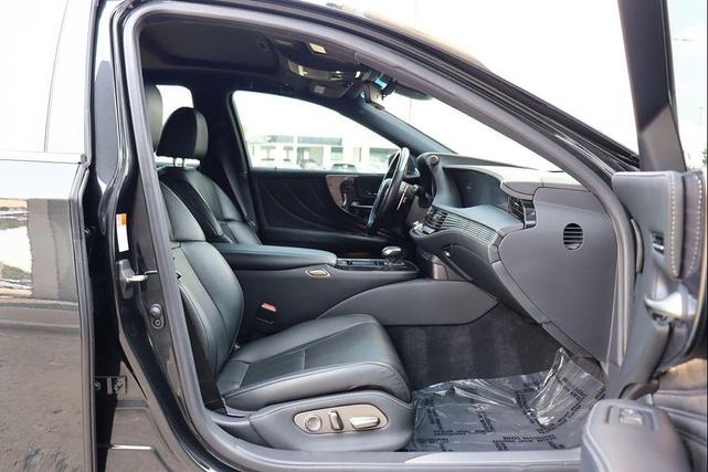 Photo of 2020 Obsidian Lexus LS 500